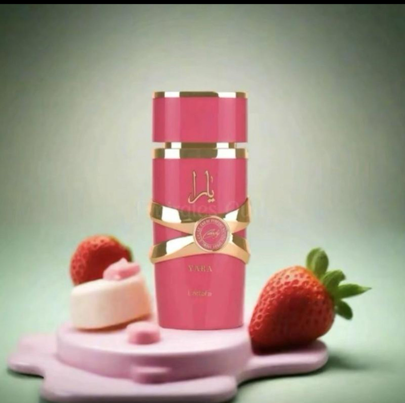 Lattafa Yara Candy 100ml Eau de Parfum - Fruity Sweet Candy Vanilla Musky Women's Perfume Fragrance with Gold Accents